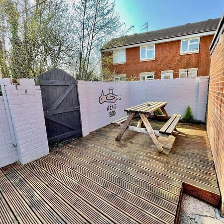 Spacious 3 Bedroom Retreat For Professionals Kingston upon Hull Extérieur photo